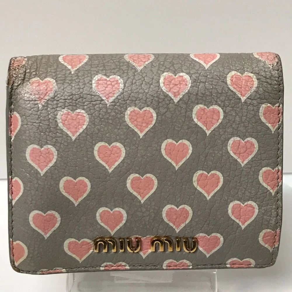 MIU MIU Heart Leather Bifold Compact Wallet 😍 - Picture 17 of 17